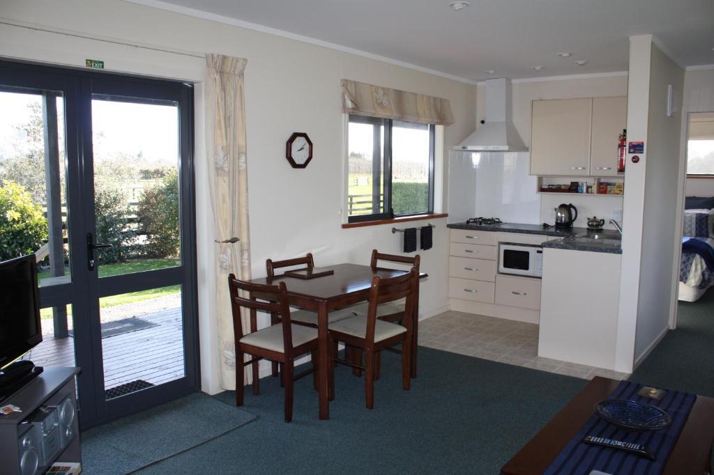 Cottages On St Andrews Havelock North Room photo